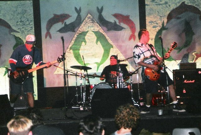 firstradfordsshowasa3pieceattheexchangejune1919993.jpg